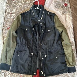 Forever 21 women black and green jacket medium